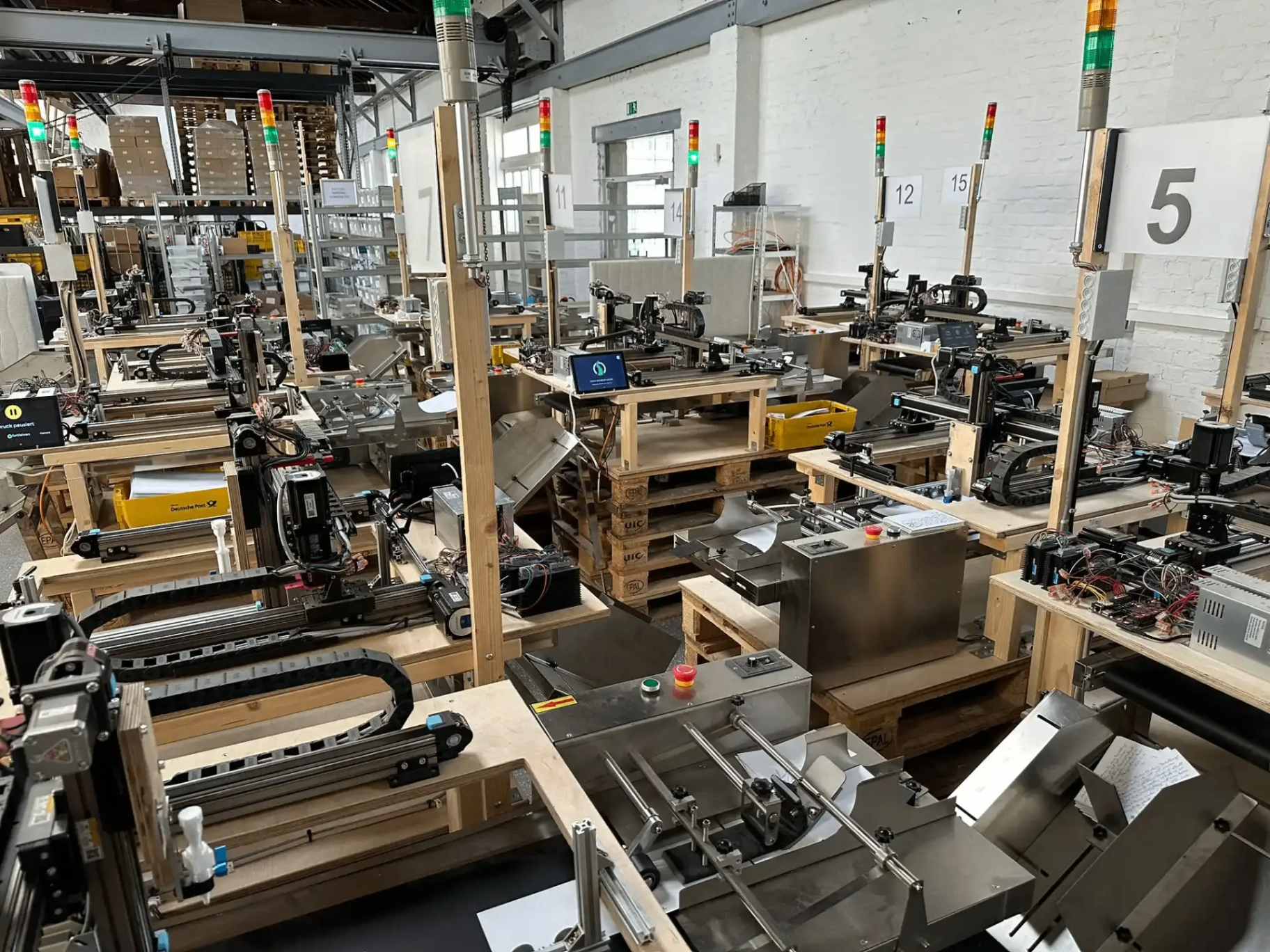 Produktion von Briefheld in Solingen